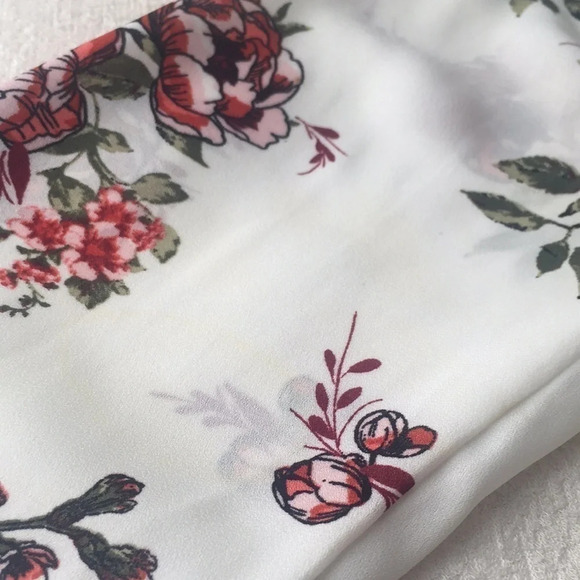 3/$15 Floral roses pattern sheer feminine office professional workwear sheer XXL - Picture 8 of 11